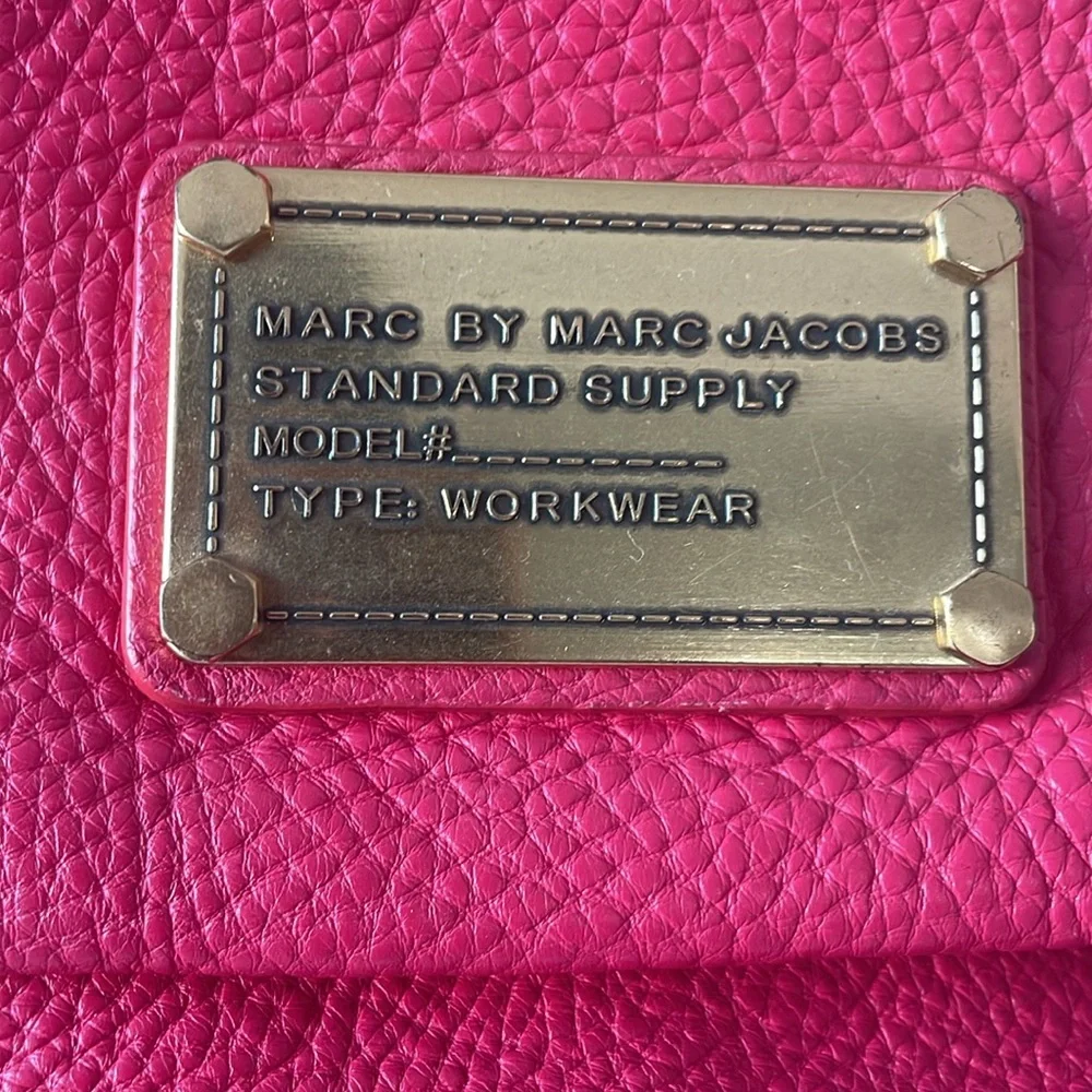 Marc Jacobs Ukita Shoulder/Handbag, Beautiful Pink - Picture 4 of 12